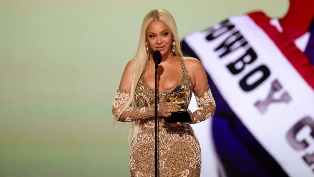 Grammys viewers spot singer’s ‘fuming’ reaction after Beyoncé wins best country album